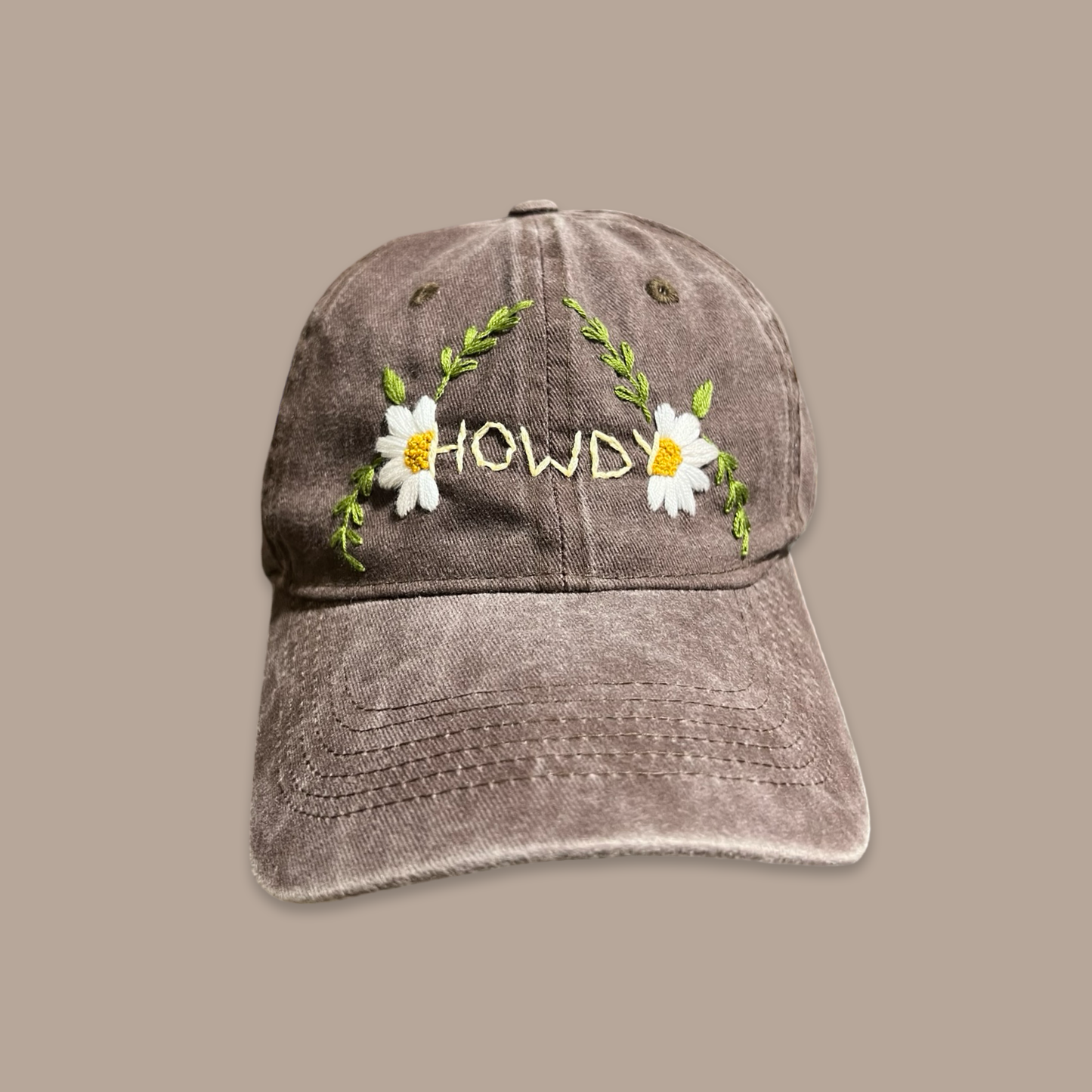 Embroidered Cap “Howdy” - Chocolate