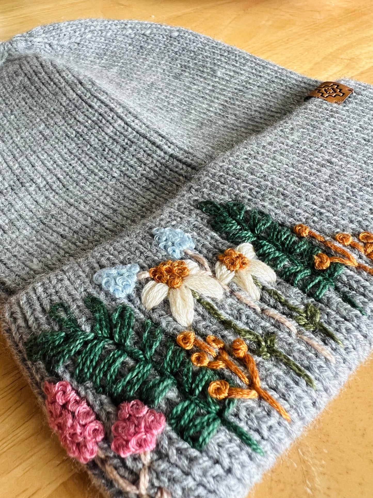 Embroidered Wool Beanie - Light Grey