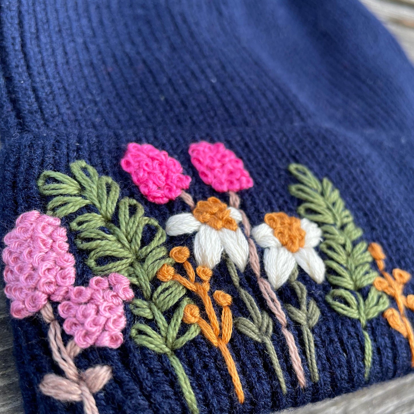 Embroidered Wool Beanie - Navy