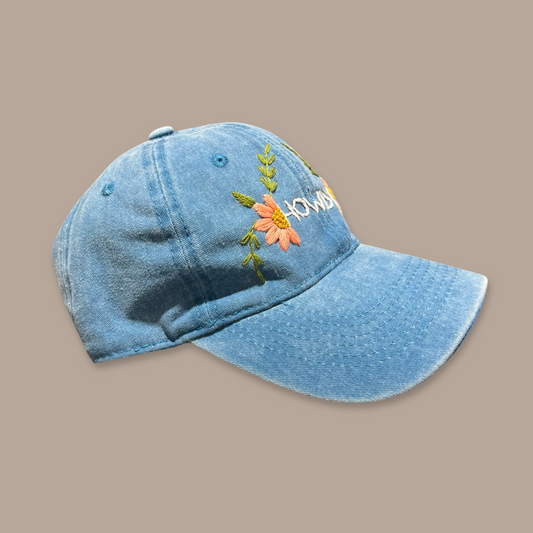 Embroidered Cap “Howdy” - Light Blue