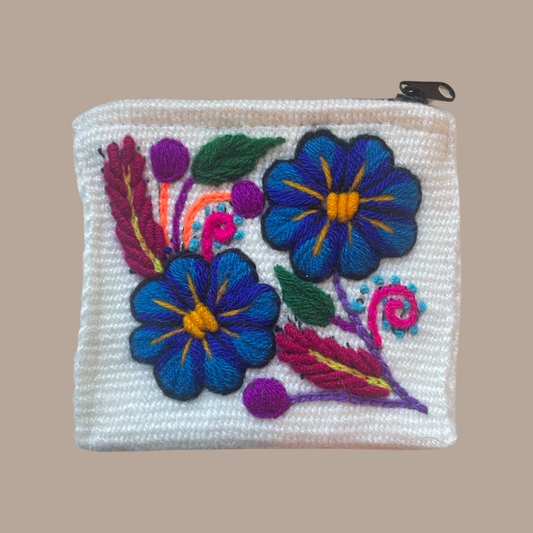 Embroidered Purse - White