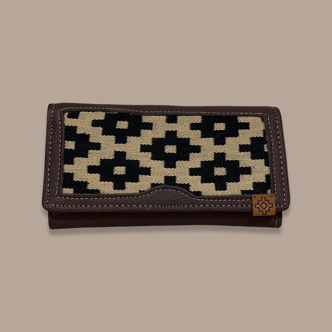 Leather and 'Guarda Pampa' Women Wallet
